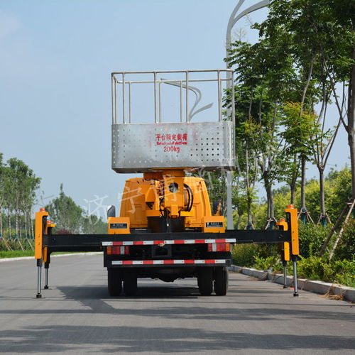 專業(yè)高效，安全可靠——博涵機械設(shè)備，您的高空作業(yè)車生產(chǎn)與采購首選